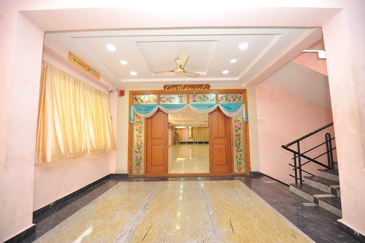 Shree Lakshmi Guest House Visákhapatnam Kültér fotó