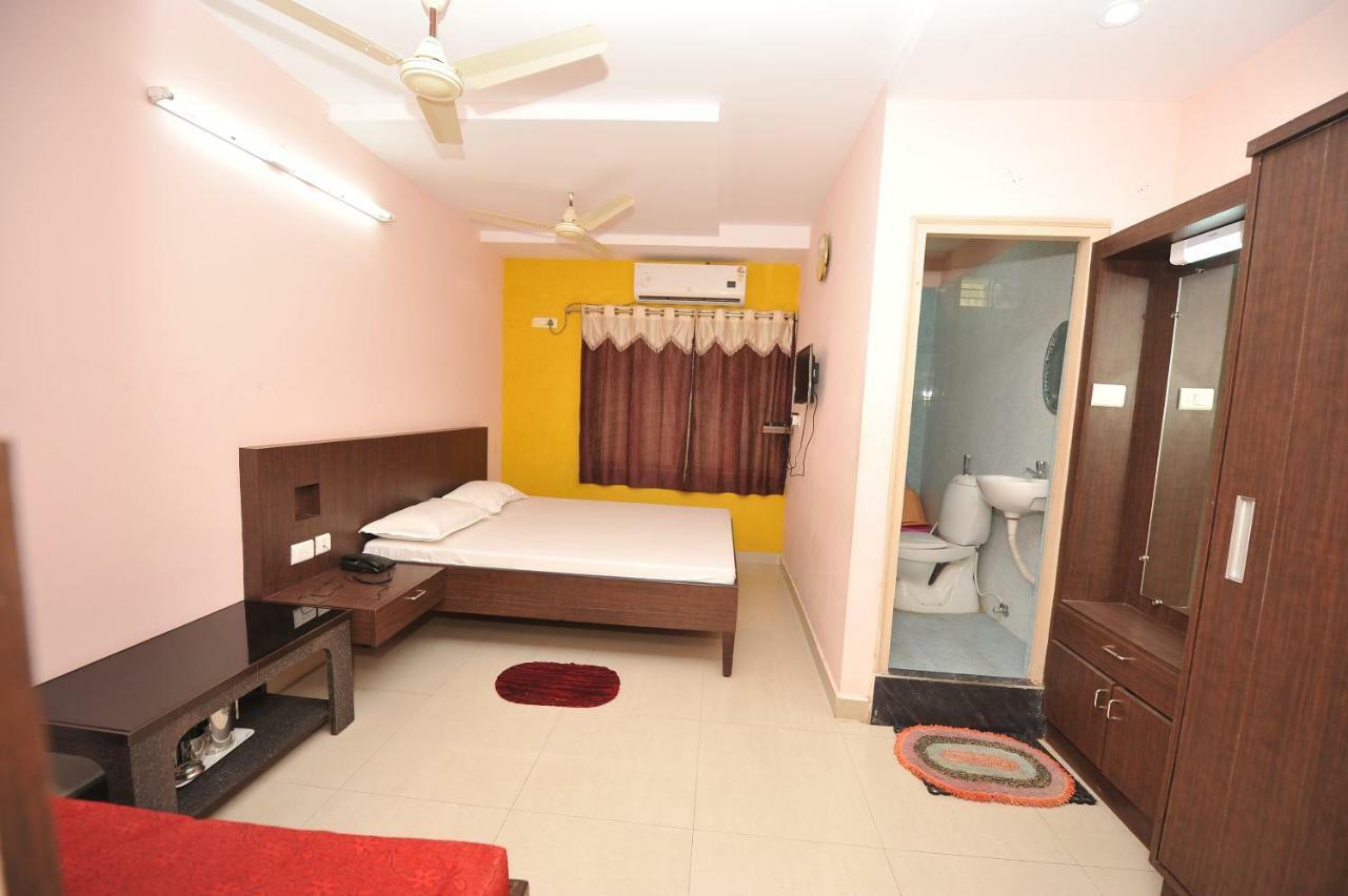 Shree Lakshmi Guest House Visákhapatnam Kültér fotó